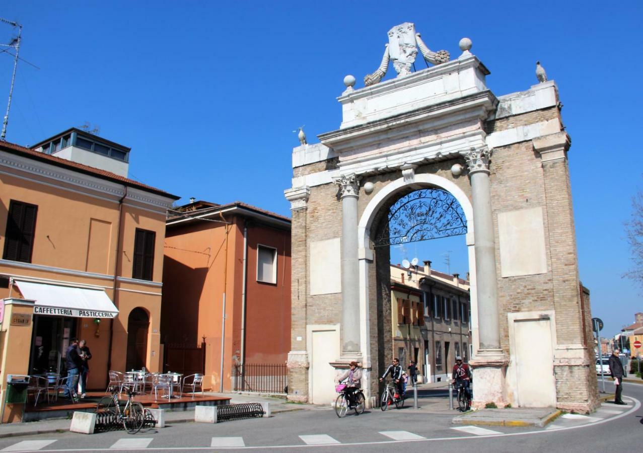 Via Di Roma 4 Apartment Ravenna Exterior photo