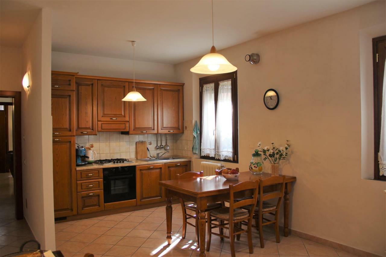 Via Di Roma 4 Apartment Ravenna Exterior photo
